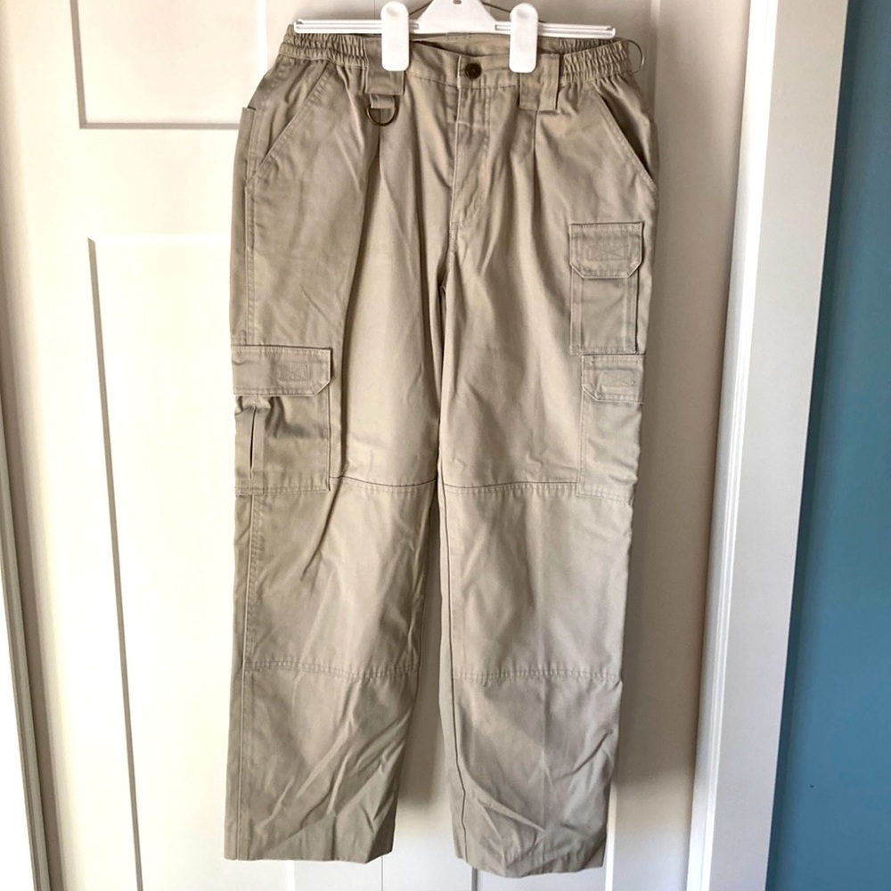 Propper women’s tactical pants. Size 12, khaki